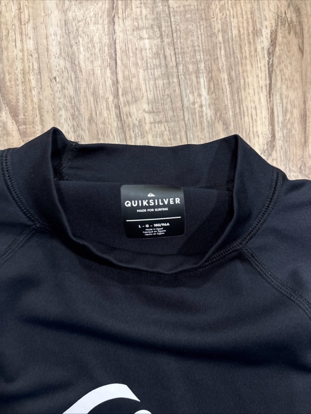 Quiksilver Black Short Sleeve Logo Rash Guard - Picture 2 of 6